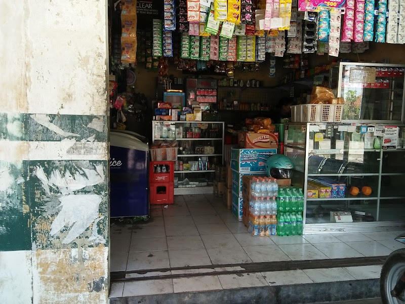 Toko Sakila: Pusat Belanja Serba Ada di Jantung Cilacap